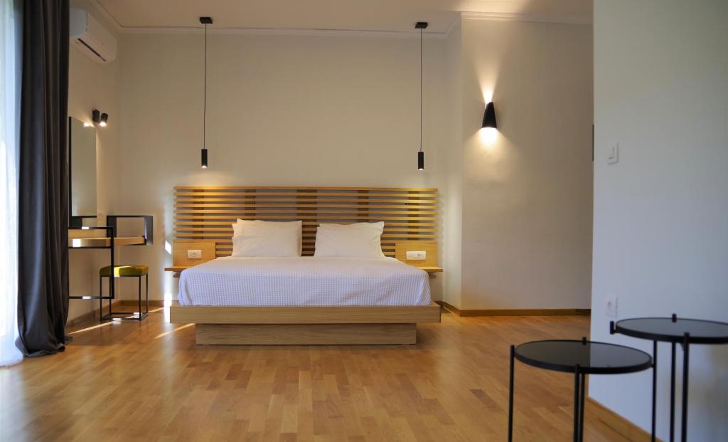 Superior King Suite